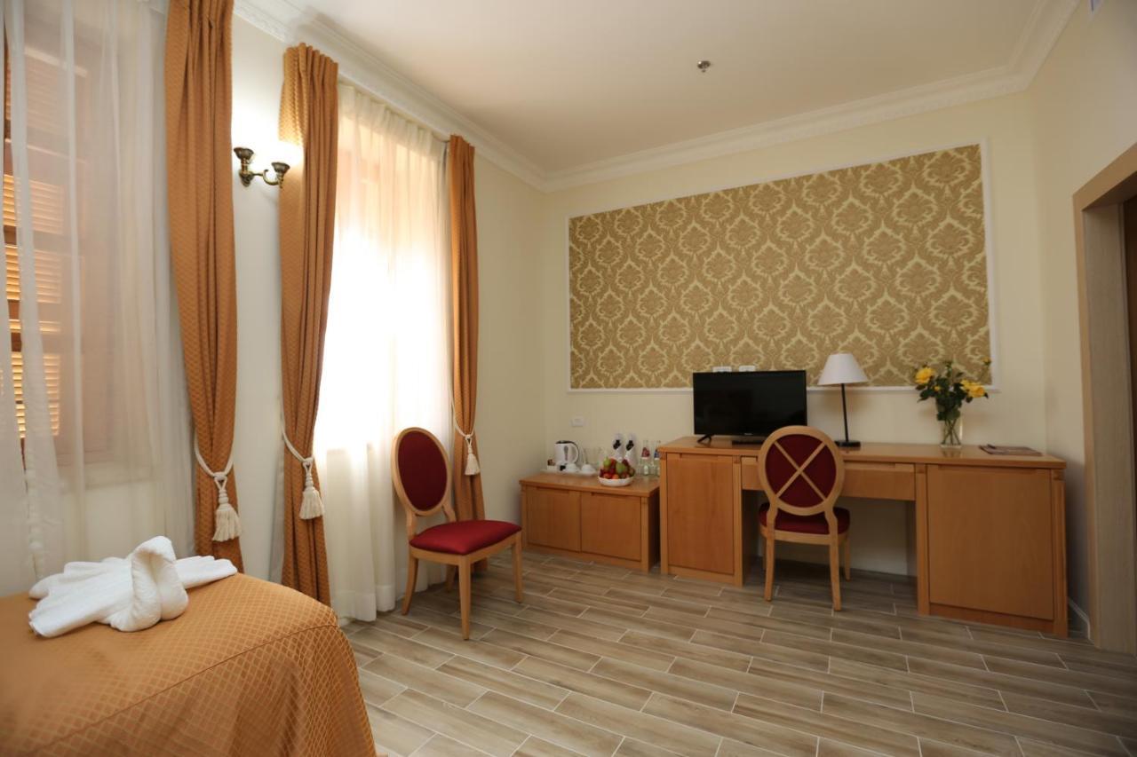 Sergei Palace Hotel Йерусалим Екстериор снимка